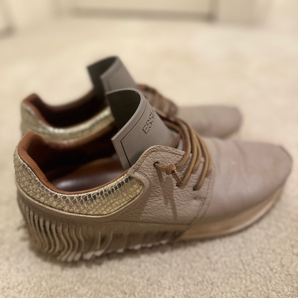 Esseutesse Leather Fringe Sneaker in Sand - Size 10